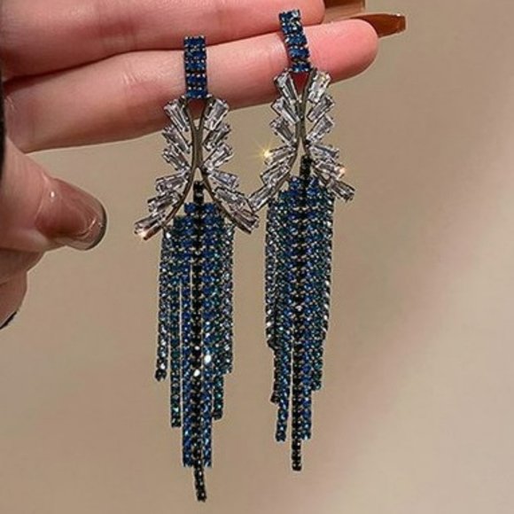 Lady Arya Jewelry - Blue & White Rhinestone Star Tassel Drop Earrings, NIB